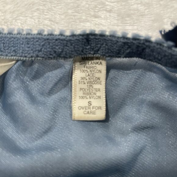 Vintage Victoria’s Secret Women’s Size S Blue Sheer Floral Embroidered Lingerie - Picture 3 of 6